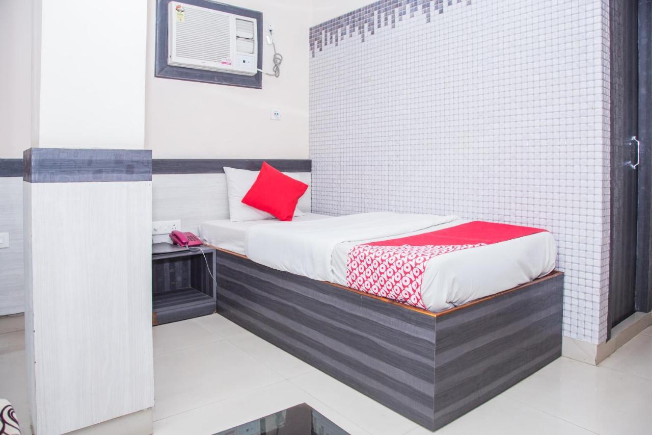 Oyo Hotel Executive Inn Agartala Exteriör bild